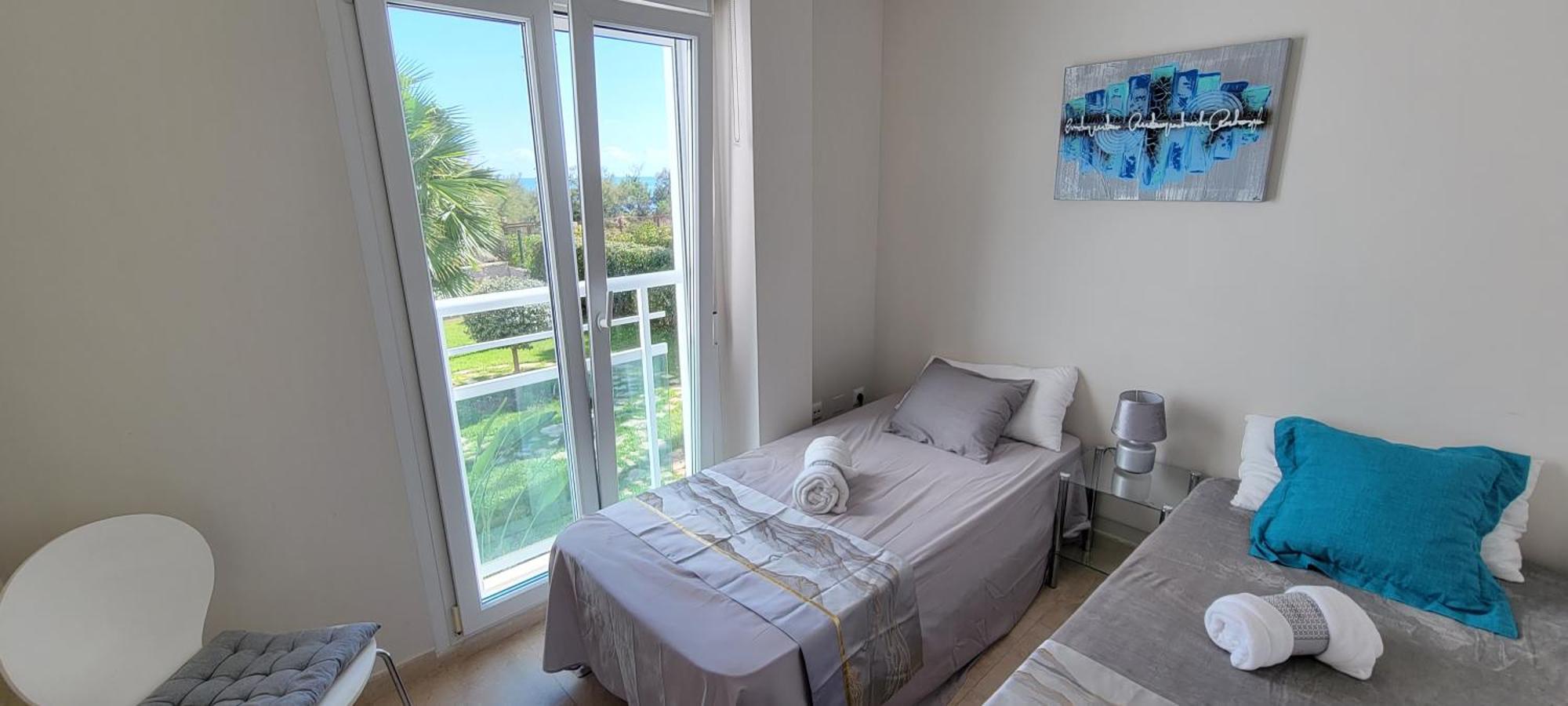 Beach View - Primera Linea Lujo دينايا المظهر الخارجي الصورة